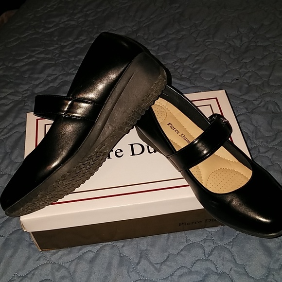 Pierre Dumas Black wedges with strap - Picture 2 of 4